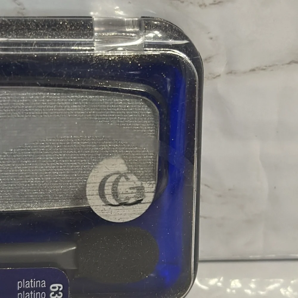 Covergirl eyeshadow in color platina 630 discontinued